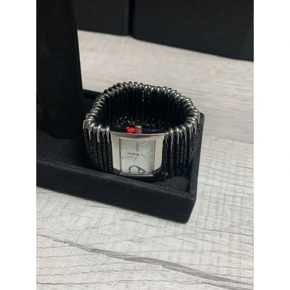 Geneva Womens Safety Pin Seed Bead Stretch Bracelet Watch Silver Black New 1545
